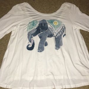 Long sleeve Aerie elephant shirt.